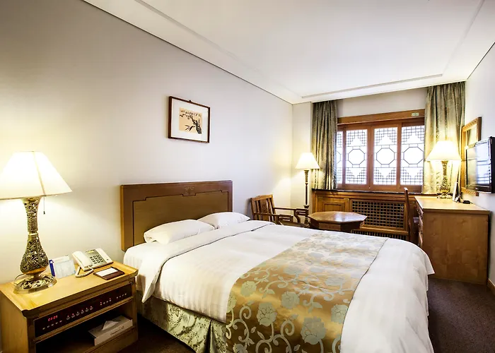 Commodore Hotel Busan